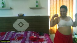 Xx Videosसेक्सी गर्लफ्रेंड के साथ स्विम्मिंग पूल मे सेक्स वीडियो