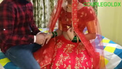 Xxxx.video hindiपड़ोस की दुल्हन के साथ सुहागरात मनाली